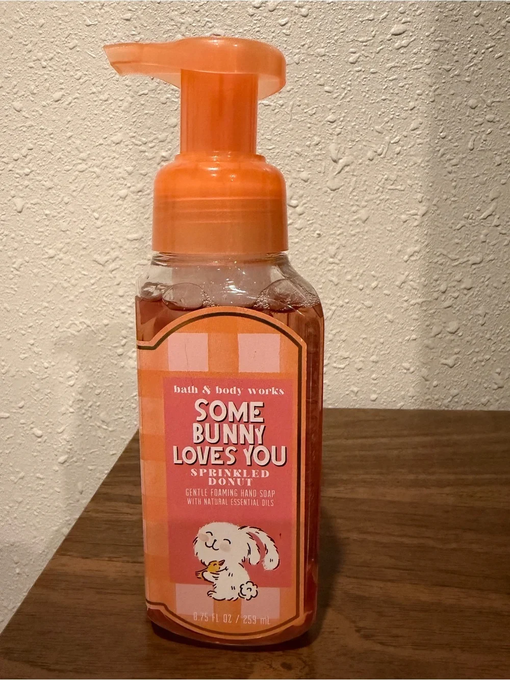 Bath & Body Works Some Bunny Loves You Sprinkled Donut Foaming Hand Soap